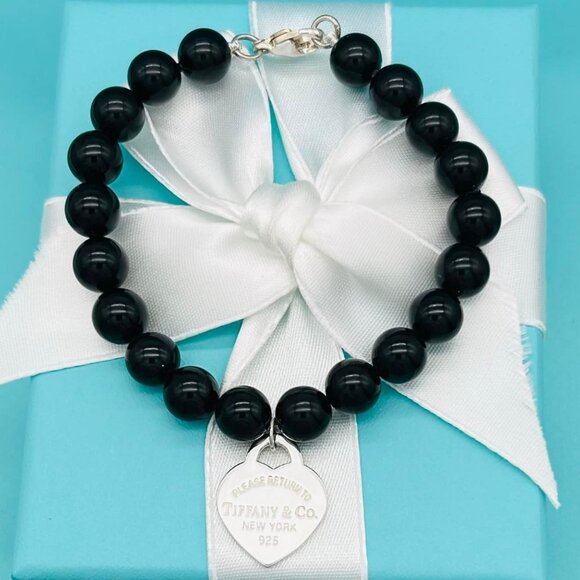 Tiffany & Co. Jewelry - Tiffany & Co 8mm Onyx RTT Heart Bead Bracelet 7.25” VGUC